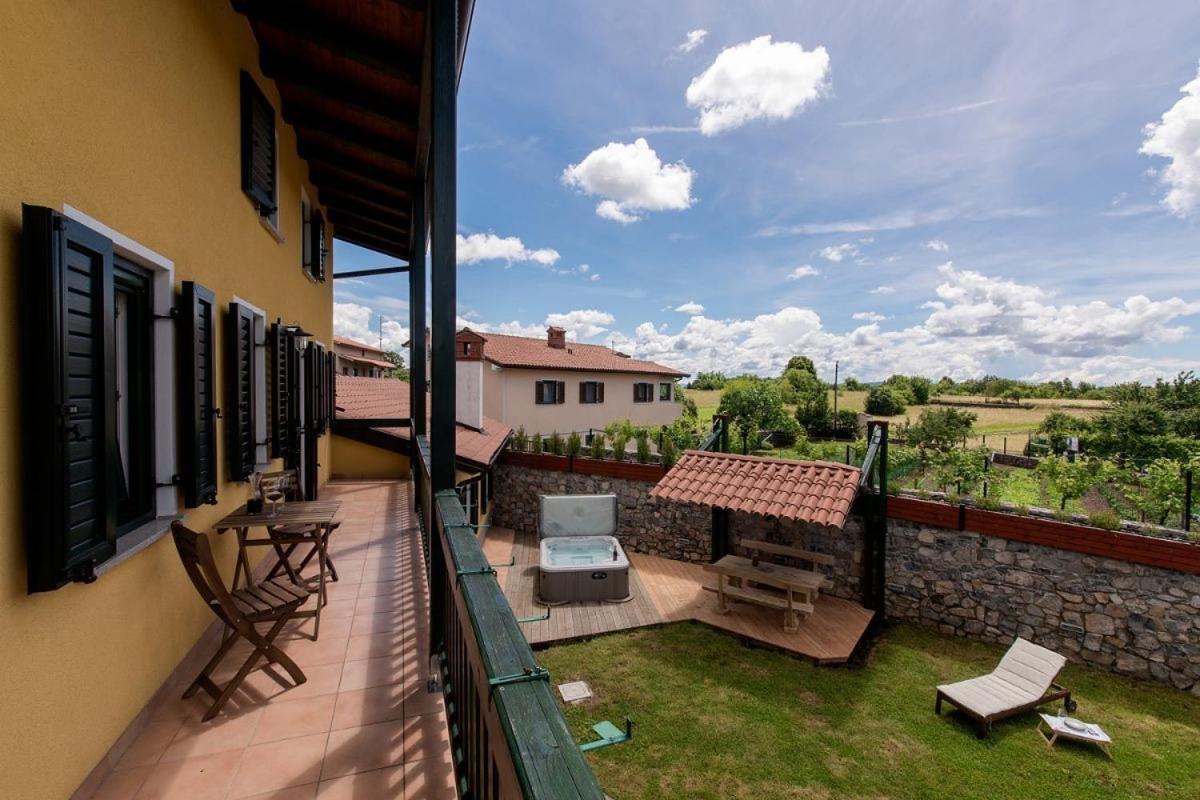 Vila Friuli Karst Komen Exterior photo